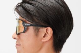 ウベックススポーツスタイル231 2.0Vをかけた側面