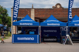 シマノ