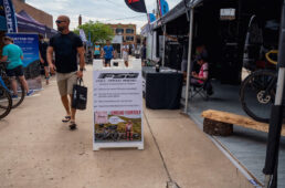 EFのサイン会の準備