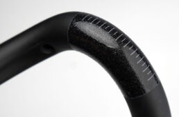 SESエアロハンドルバーのブラケットガイド