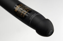 SESエアロハンドルバーのバーエンドプラグ