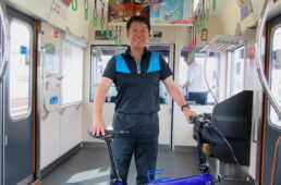 京阪電車の平川社長