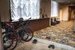 自転車をエントランスで保管