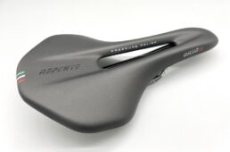 クエーサー2.0クロモリ