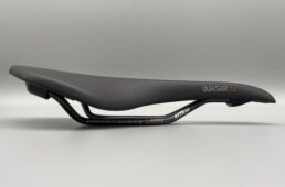 クエーサー2.0クロモリ