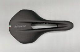 クエーサー2.0クロモリ