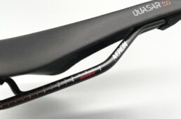 クエーサー2.0クロモリ