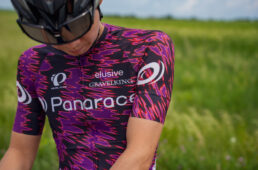 グラベルキングレーシングのジャージ