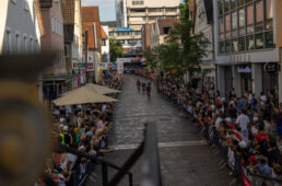 街中にダイナミックなコースが造られた