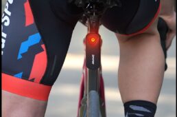 iGPSPORT・SRTL SR30 スマートレーダーテールライト