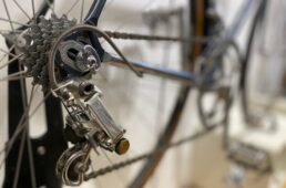 細沼自転車店　カンパニョーロ50周年セット展示