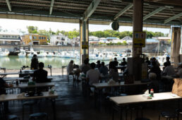 田子の浦漁協の食堂