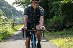 自転車道に入る