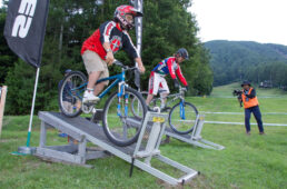 決勝スタート前のゲート