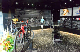 ペダリストピナレロショップ横浜