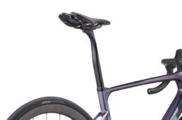 新型ディファイの「DヒューズSLRシートポスト」