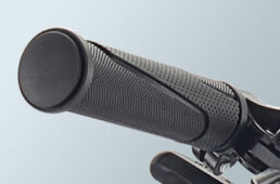 エスケープR3のグリップ