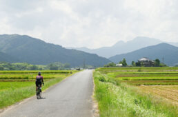 求菩提山へ向かう里山風景