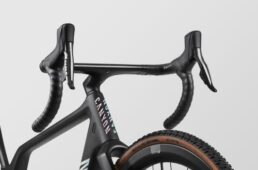 キャニオン・インフライトCFR