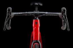 トレック・ドマーネAL