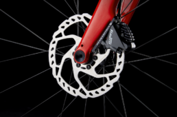 トレック・ドマーネAL