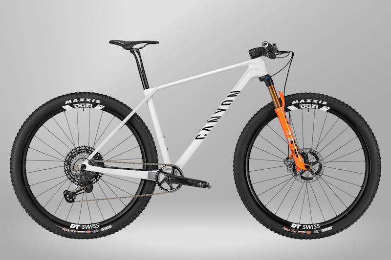キャニオン・エクシードCF SLXに2つのシグネチャーモデルが登場