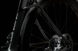 ピナレロ・ドグマX