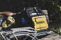 デウォルトのバックパック