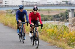 アソスの春秋ウェア