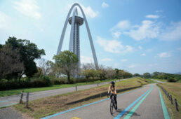 ツインアーチ138