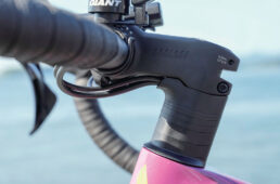 ステムとコラムスペーサー