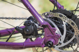 ブレーキキャリパー