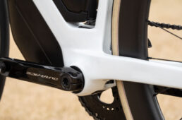 オルカエアロの低く下がったBB