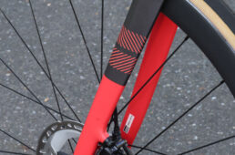 オルベア・オルカのフロントフォーク