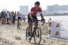 自転車協会　小坂光