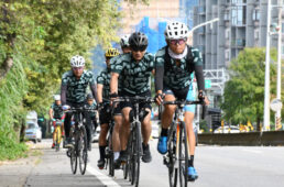 グループ先頭を走る中谷さん