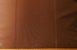 3バックポケットと水抜き穴