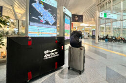 ツアーに持参したバイクケース、中型スーツケース、バックパックの3点セット