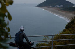 恋路ヶ浜を見通せるビューポイント