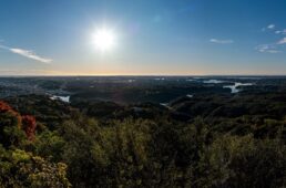横山展望台から英虞湾を見下ろす