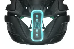 ユニバーサルLED