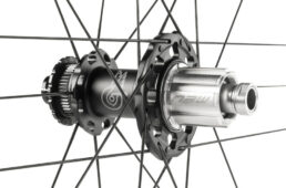 ゾンダGTのリヤハブ