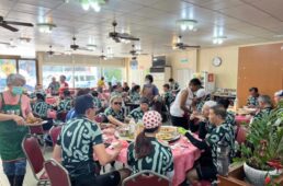 ツアー最初のランチタイム