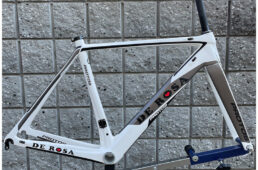 ウエムラサイクル　デローザ