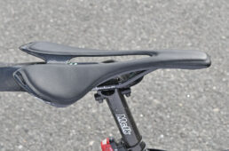 佐野歩さんのロードバイク