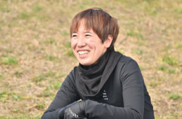 今後の目標を語る佐野歩さん