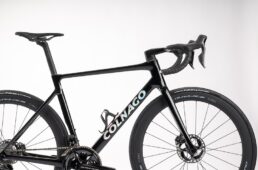 コルナゴ　V4Rs 2024新色