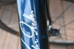 フレームにサイン