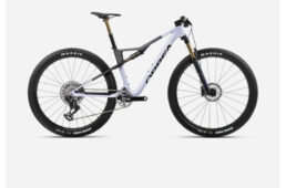 公式サイトのオイズのページ