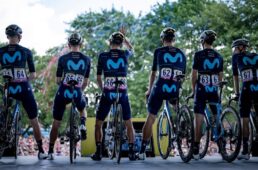 キャニオン　アルティメットCF SL 8 AXS Movistar